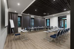 ONOVO Dendra Hotel 8