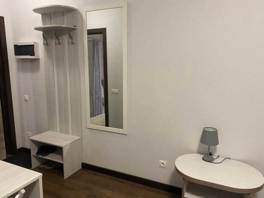 Ольжича 45 Б 12