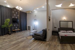 Квартира Rent Kiev ул. Антоновича 12. RentKiev ул. Прорезная 21 5