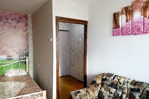 Возле Жулян Воздухофлотский проспект, 62 4